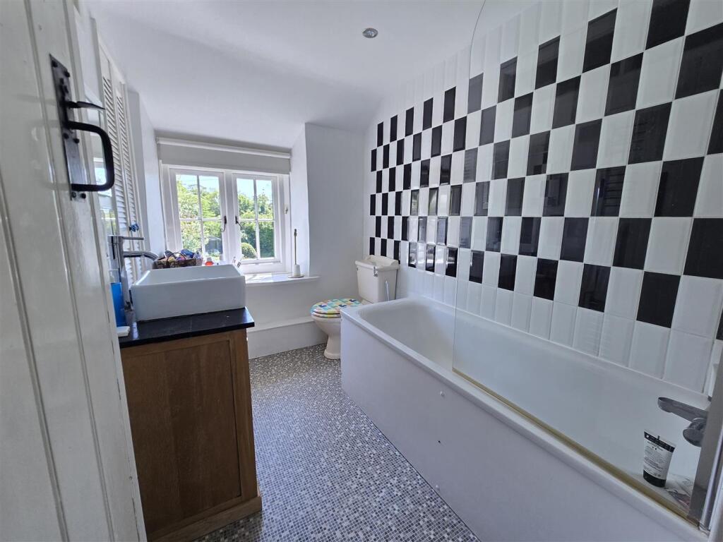 Upstairs Bathroom