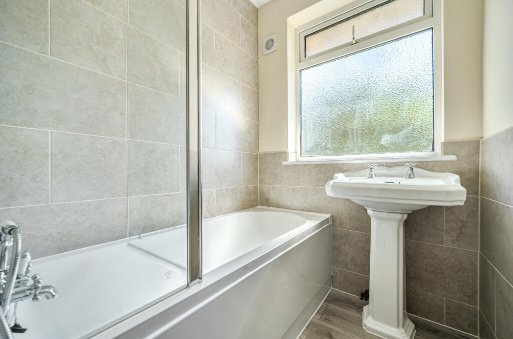 1313149-10-6852dd...