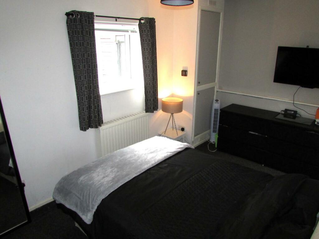 LordLane306bed5.JPG