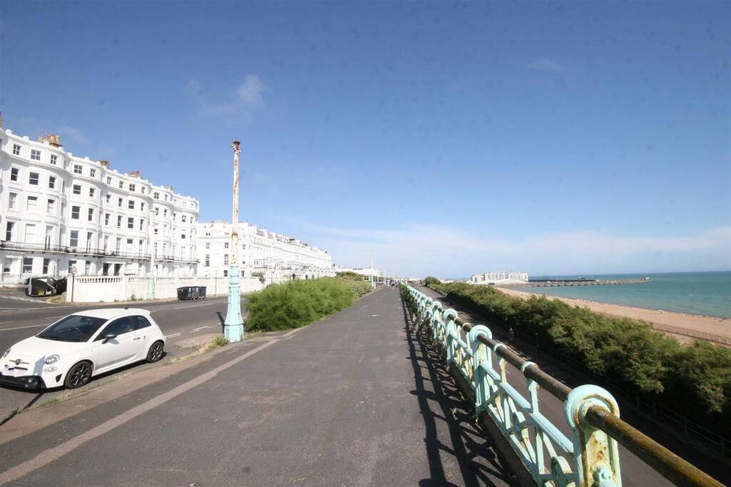 Marine Parade.jpg