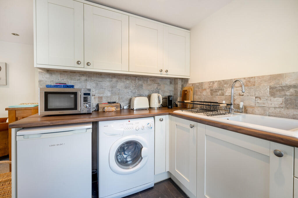Annexe Kitchen