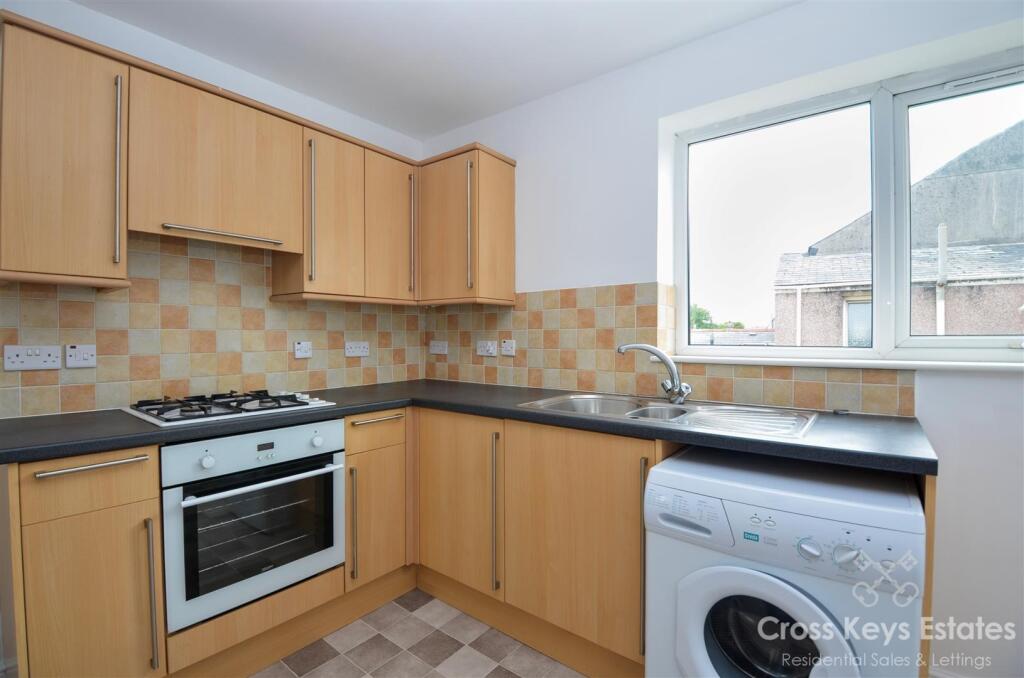 Sitting Room/Kitchen