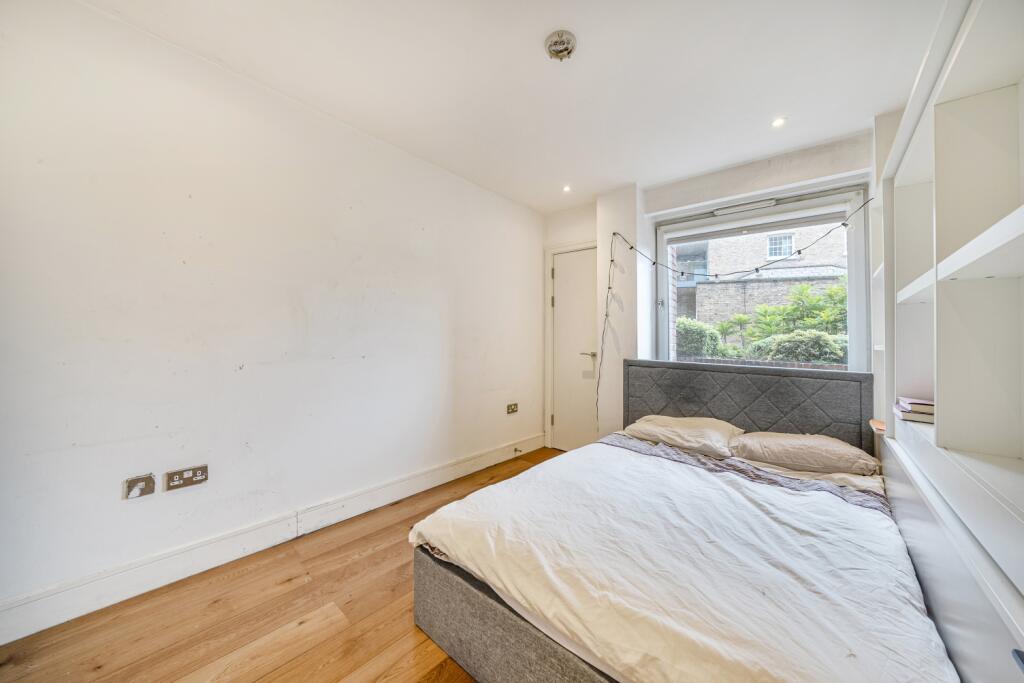 1330013-8-6882265...