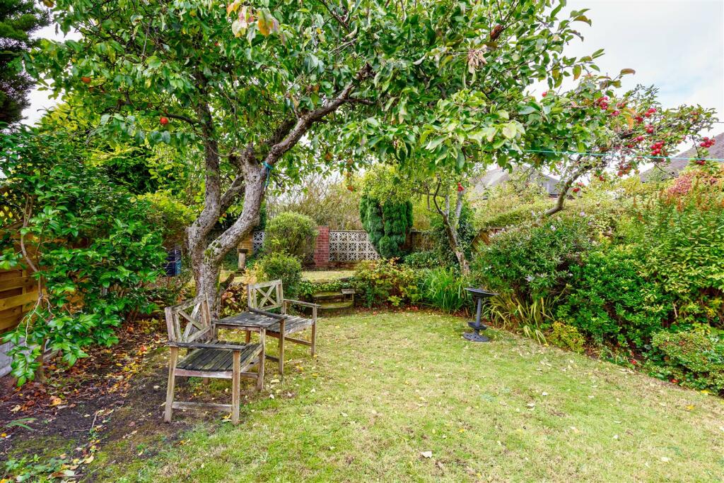 RocherClose(Exterior) (4).jpg