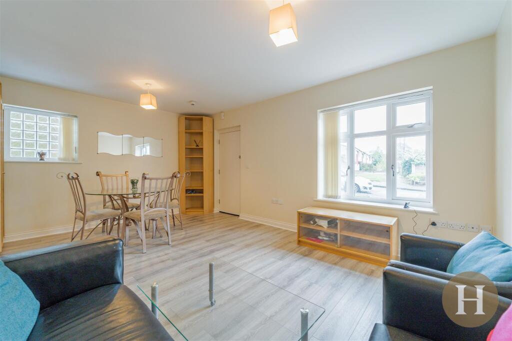 Hadleigh Estate Agents-19.jpg