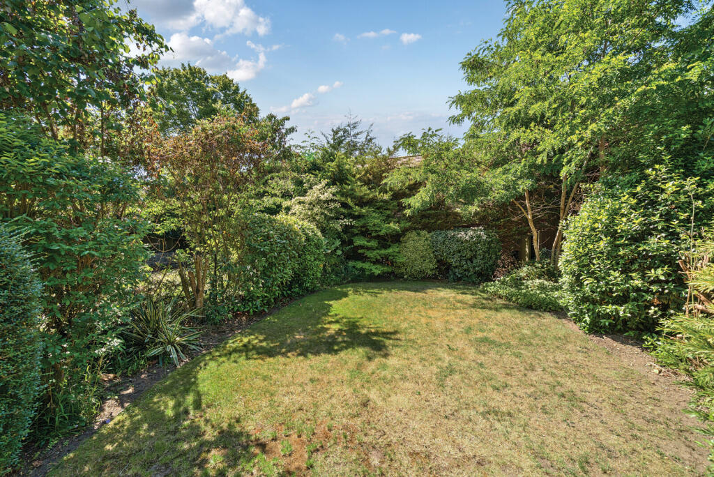 1312405-1-6852c53...