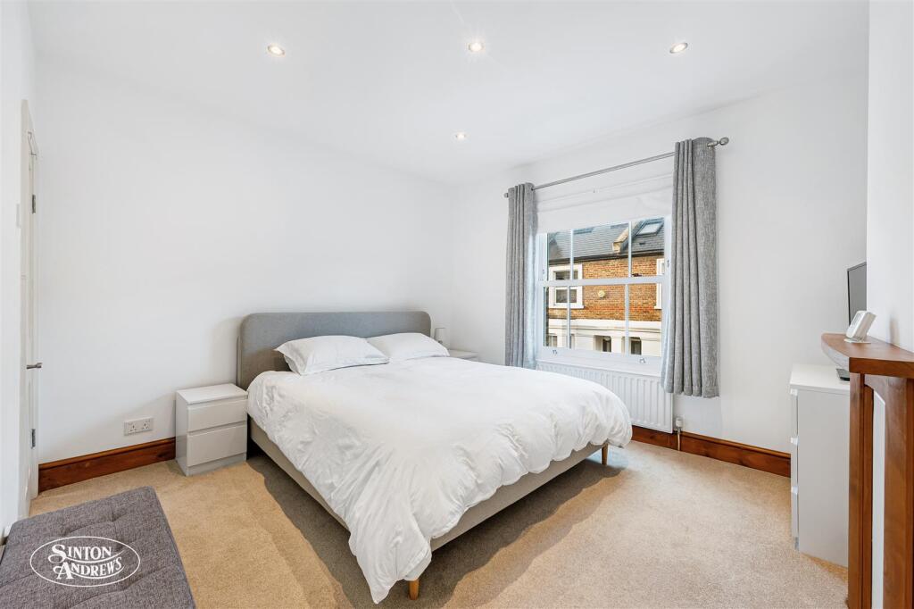 32 Northfield Road-11.jpg