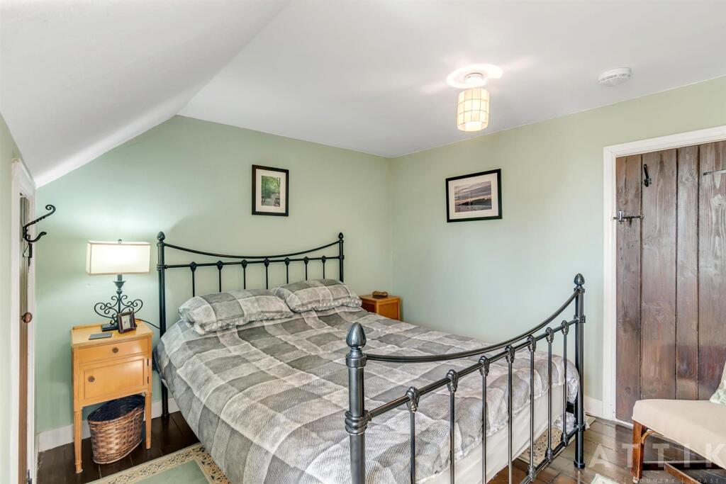 2 Town Farm Cottages IP19 0BE (26).jpg