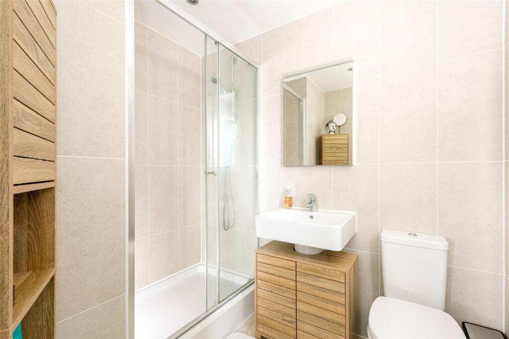 En Suite One