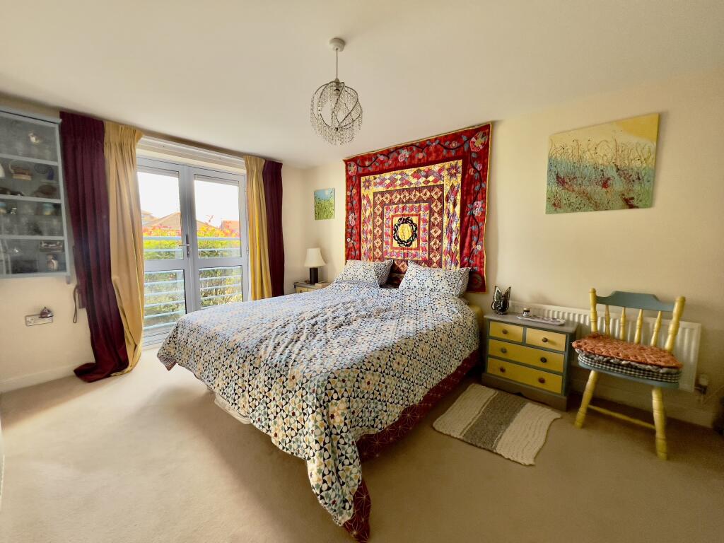 Bed 1