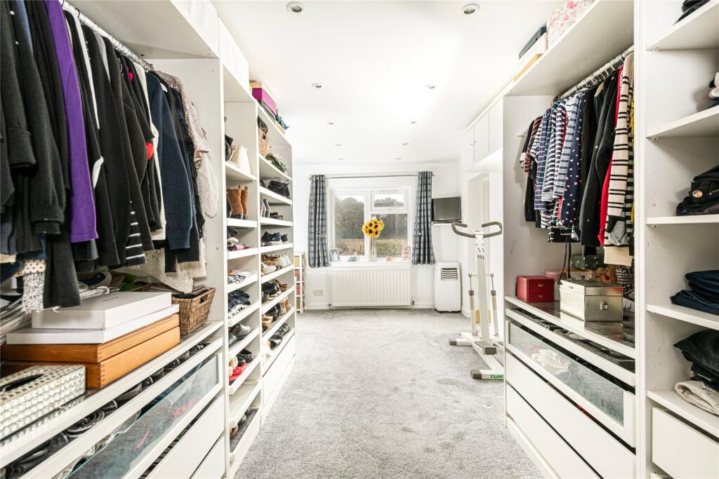 Dressing Area