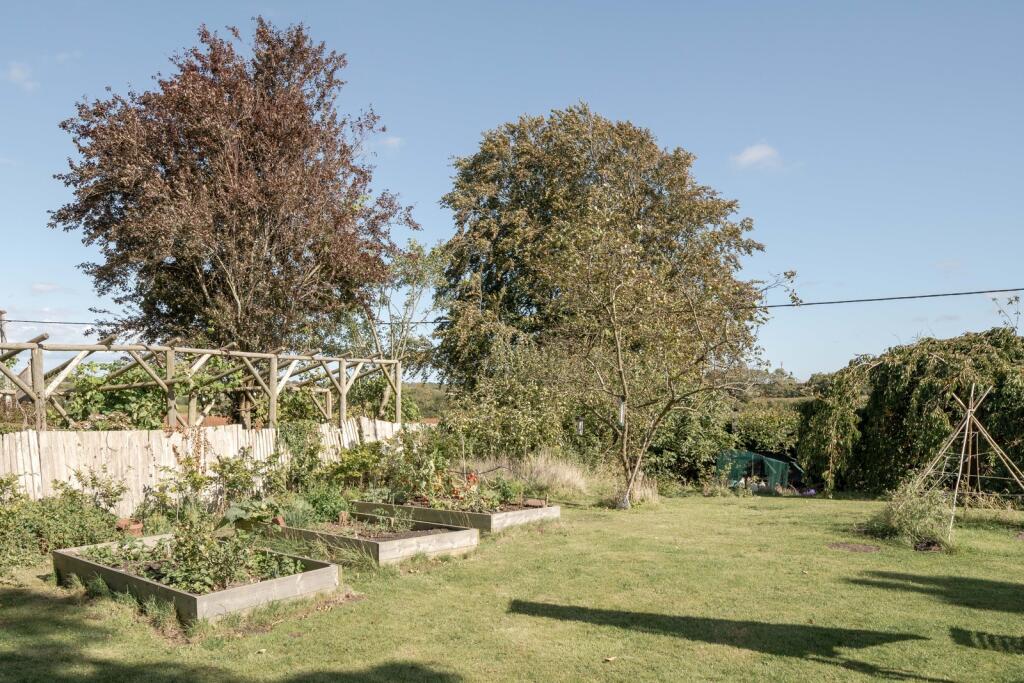 308904 - Fairland, The Street, Selmeston, BN26 ...