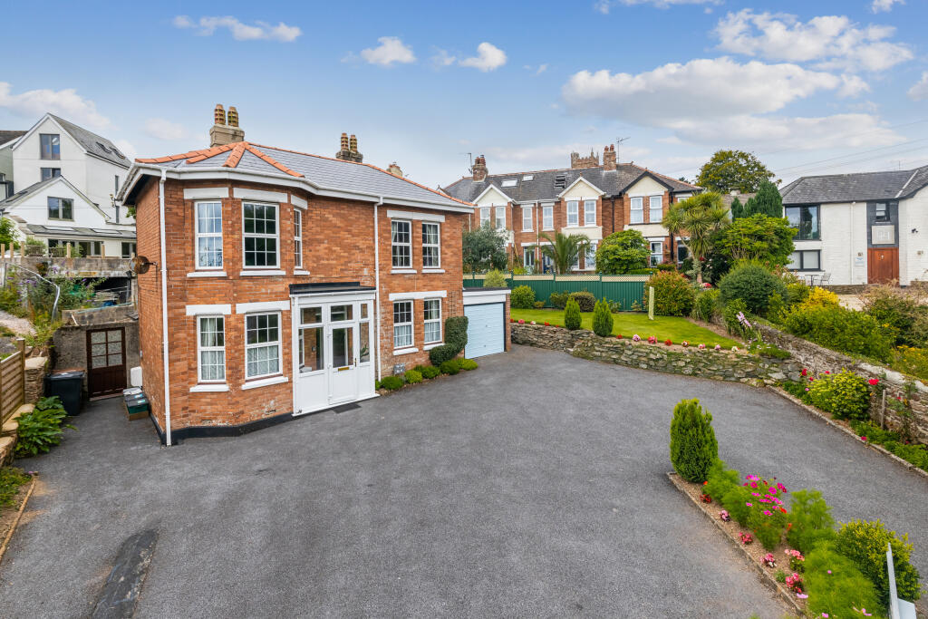 A04 - 14 Townstall Road Dartmouth - 240802