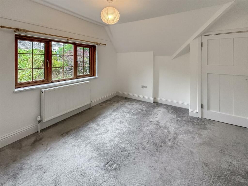 Bedroom 3_.jpg