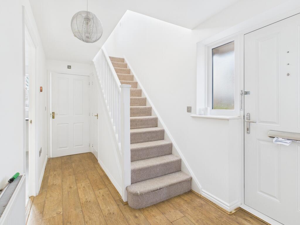 CAM05192G0-PR0030-STILL006