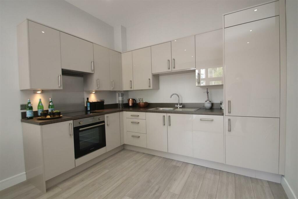 Kitchen ( 1 Bedroom ).JPG