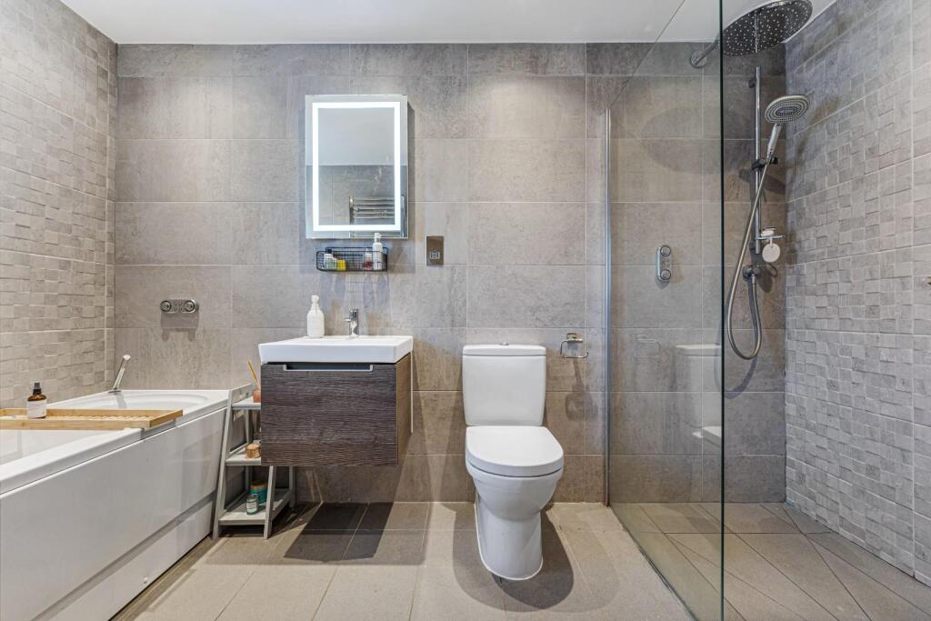 Bletchley Park Way, Wilmslow-44.jpg