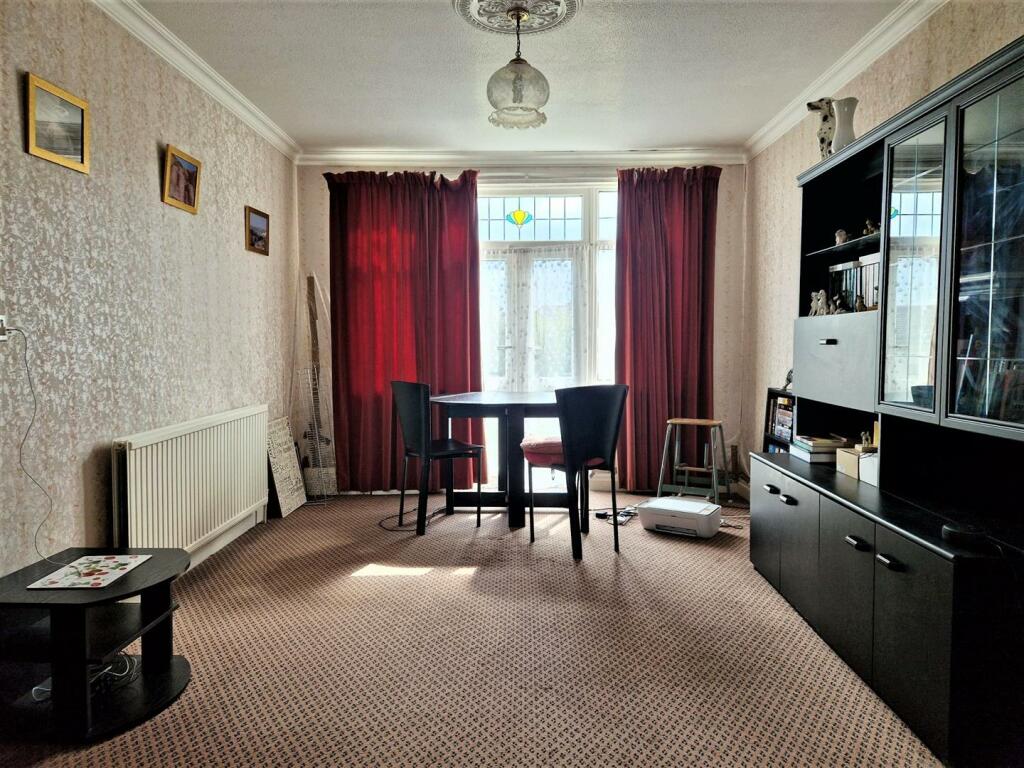 Rear Lounge.jpg