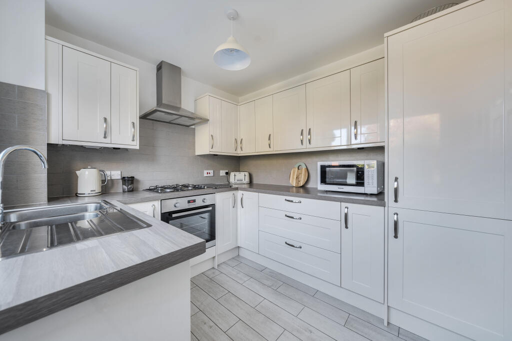 13600801068d50c2e6474d