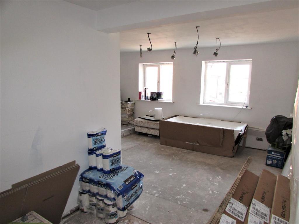 NorfolkCres41bed2.JPG