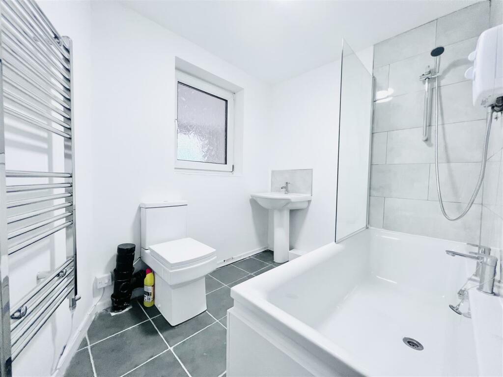 Ensuite Bathroom