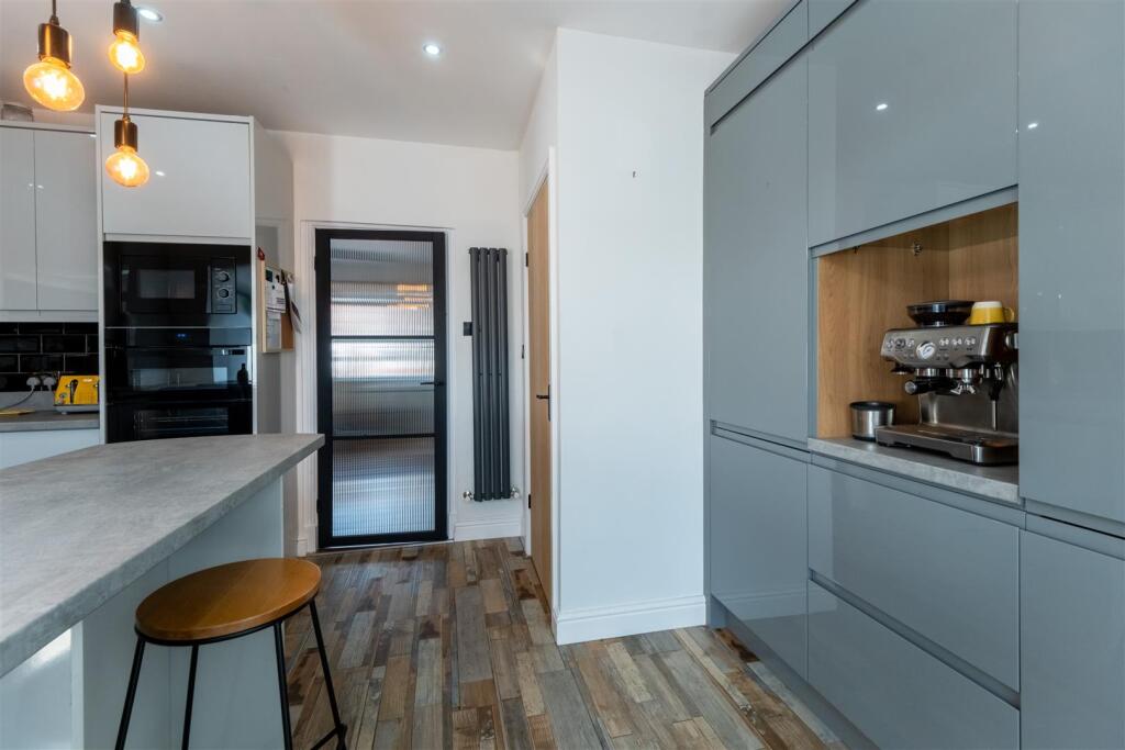 10 Plumbs Fold-006.jpg