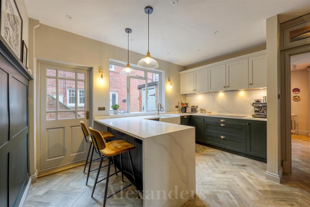 3 Pinfold Court-07.jpg