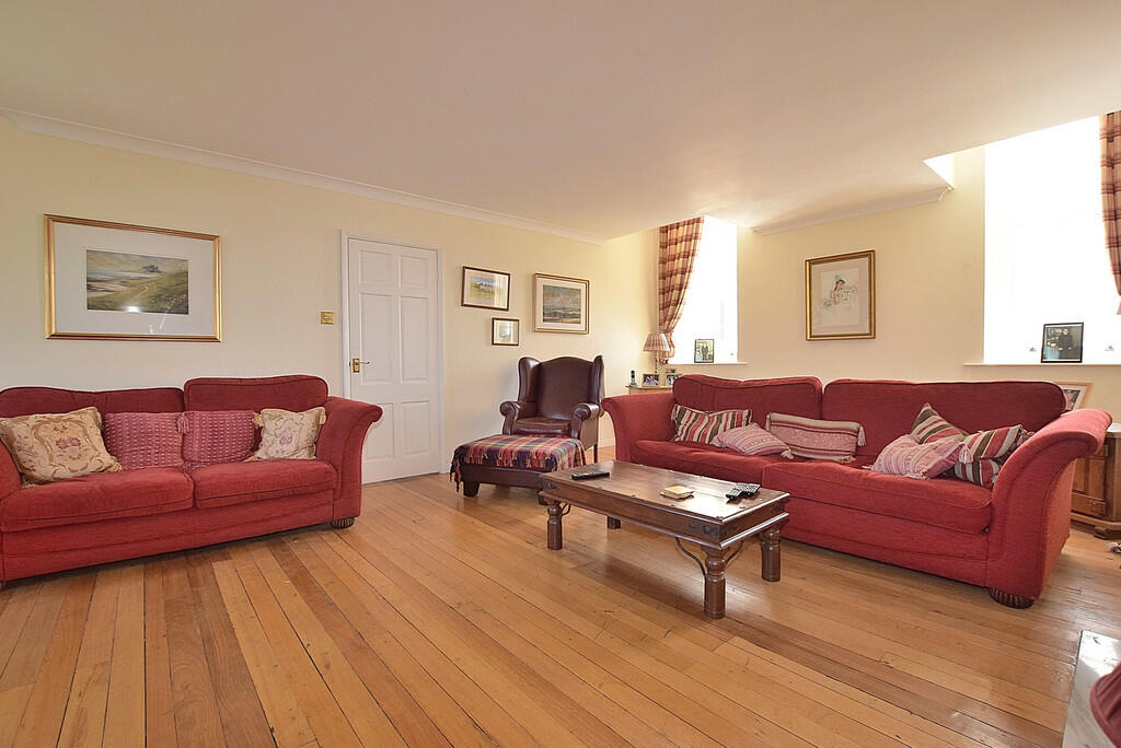 living room alt_0...