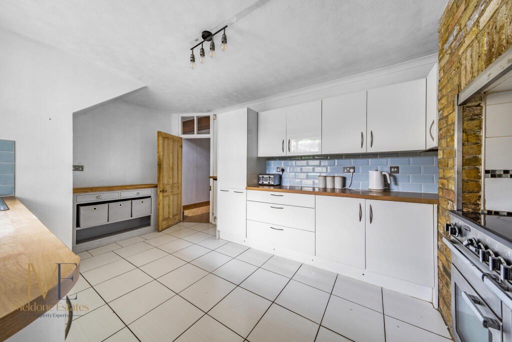 Kitchen_2