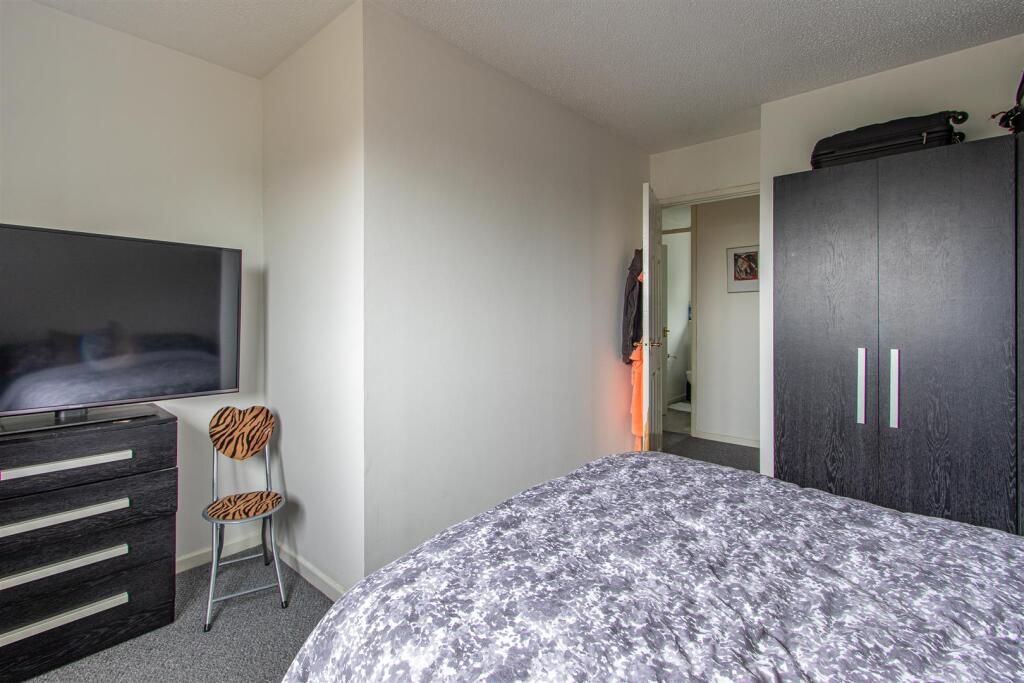 Coedriglan Drive 54-5.jpg