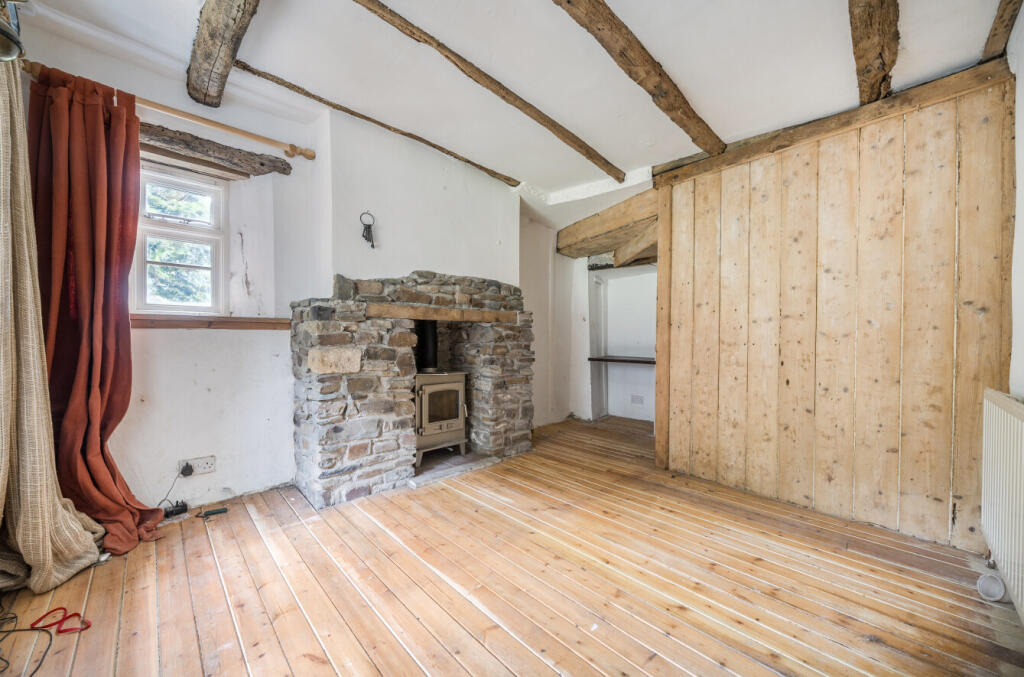 1347054-17-68b6dc...