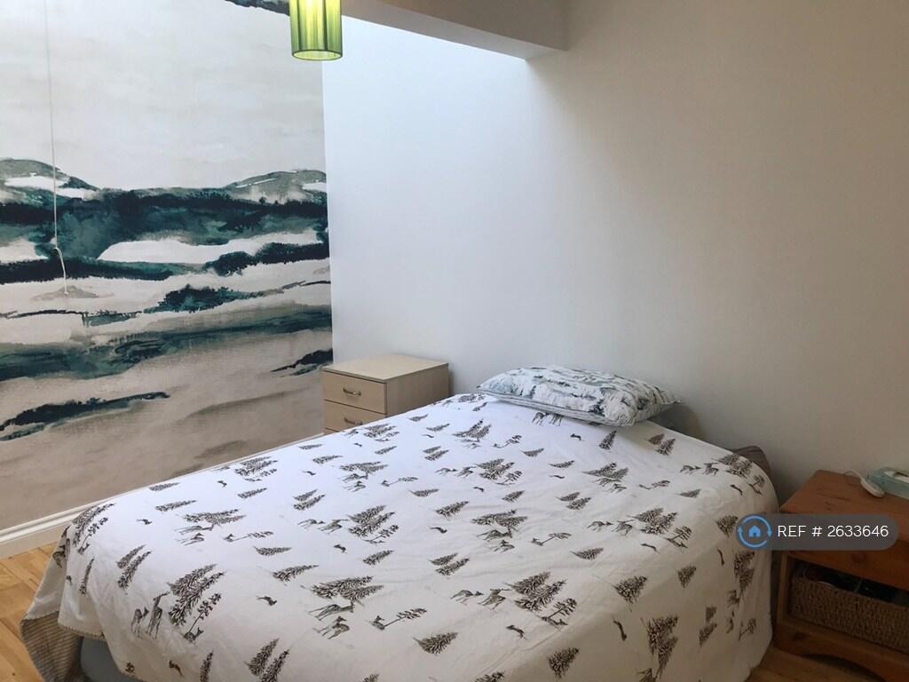 Bed 1