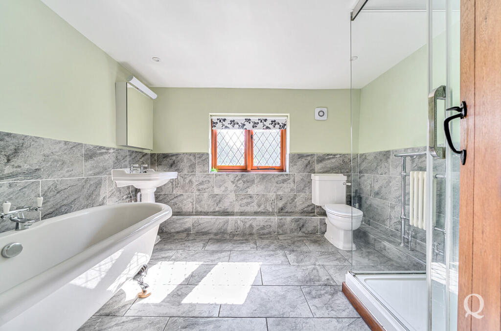 827d917e-2496-438...