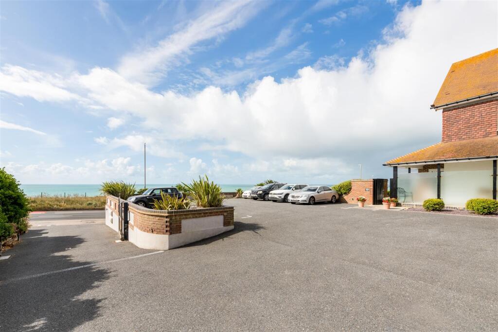 Flat 3, Newick Road-24.jpg