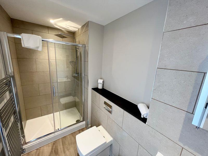 bathroom.jpeg