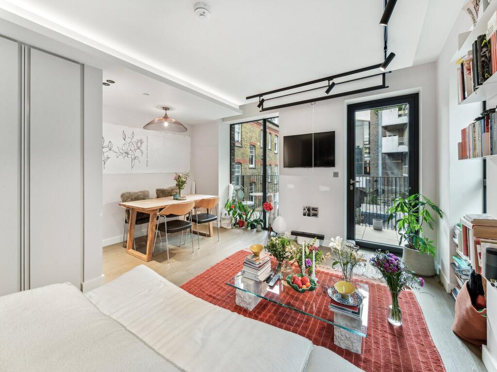 2.02 Parker Street