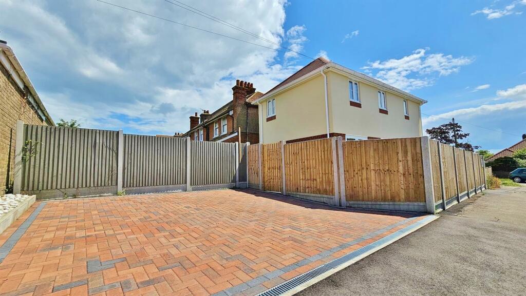 Outside - Rear