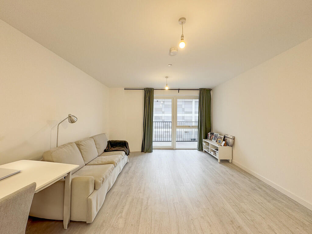 lounge 2-2