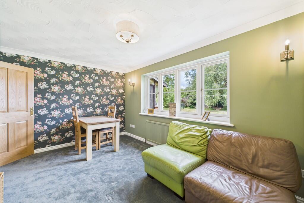 CAM01689G0-PR0472...