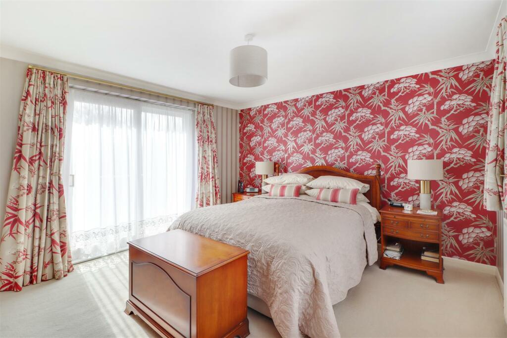 Master Bedroom.jpg