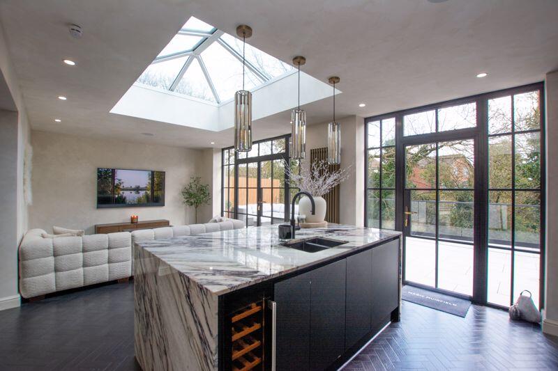 Kitchen/Family/Dining