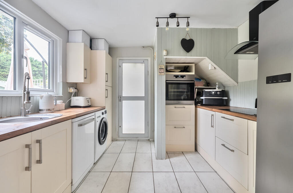 1328477-4-6881f06...