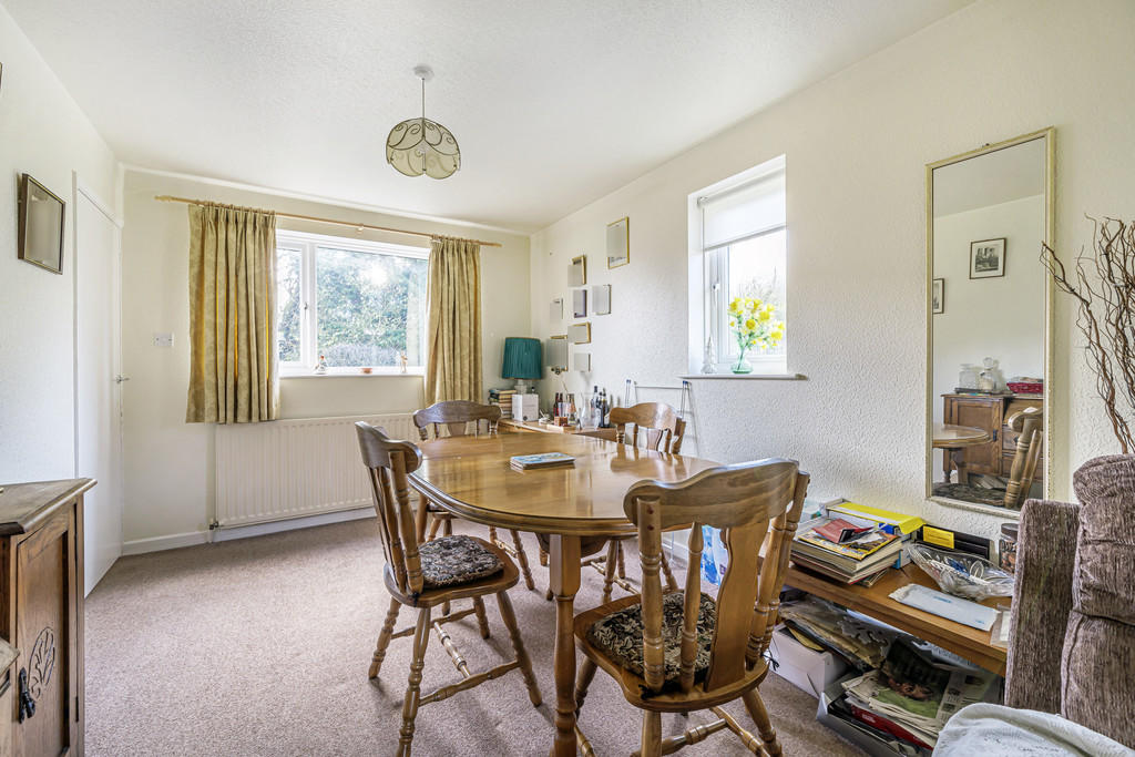Open Plan Dining ...