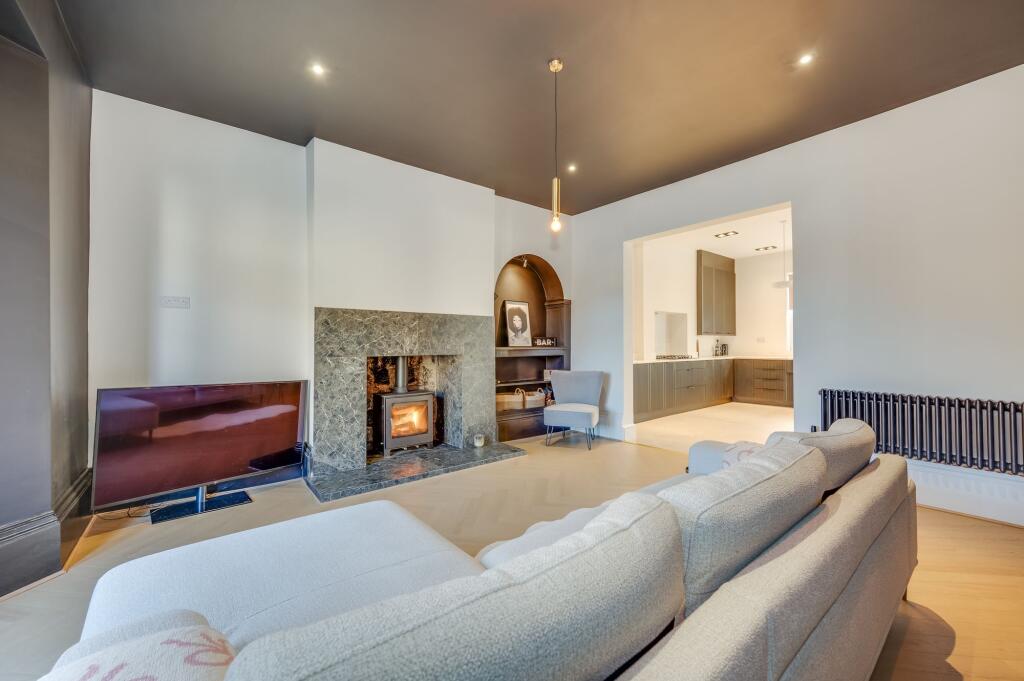 KITCHEN, DINER AND LIVING ROOM