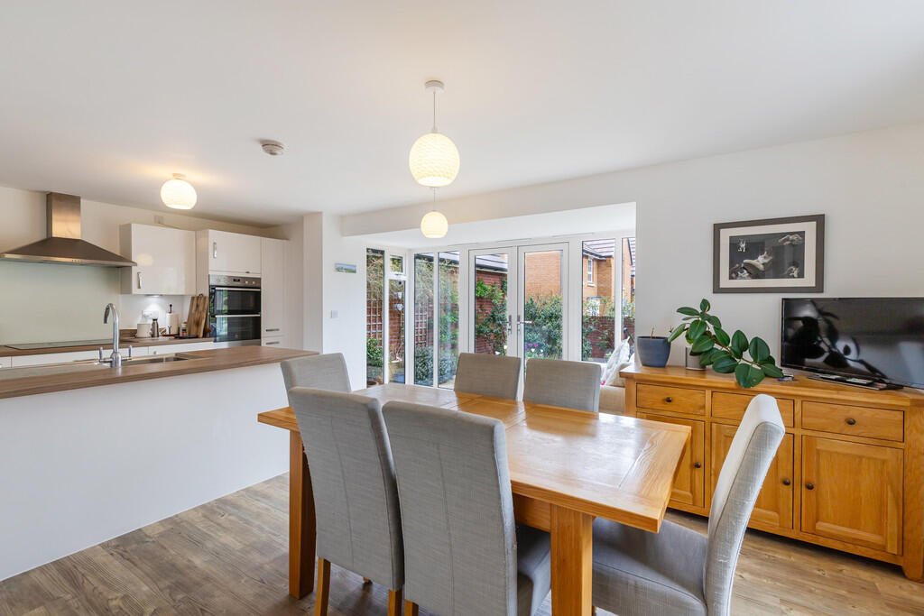 A10 - 15 Monkerto...