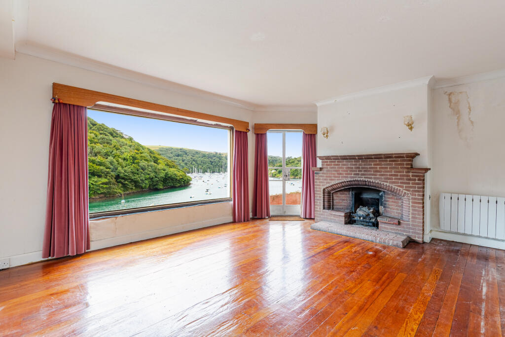 A32 - 95 Yealm Road Newton Ferrers - 250731