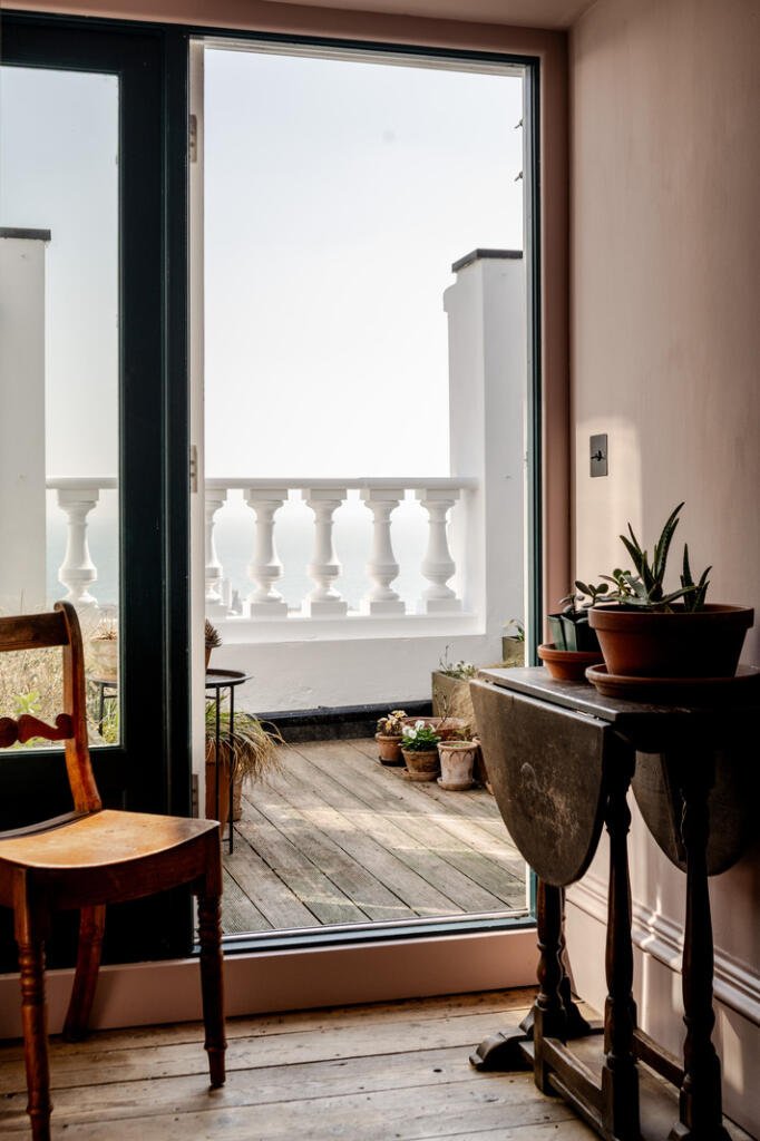 273481 - INIGO_REGENCY COURT-146.jpg