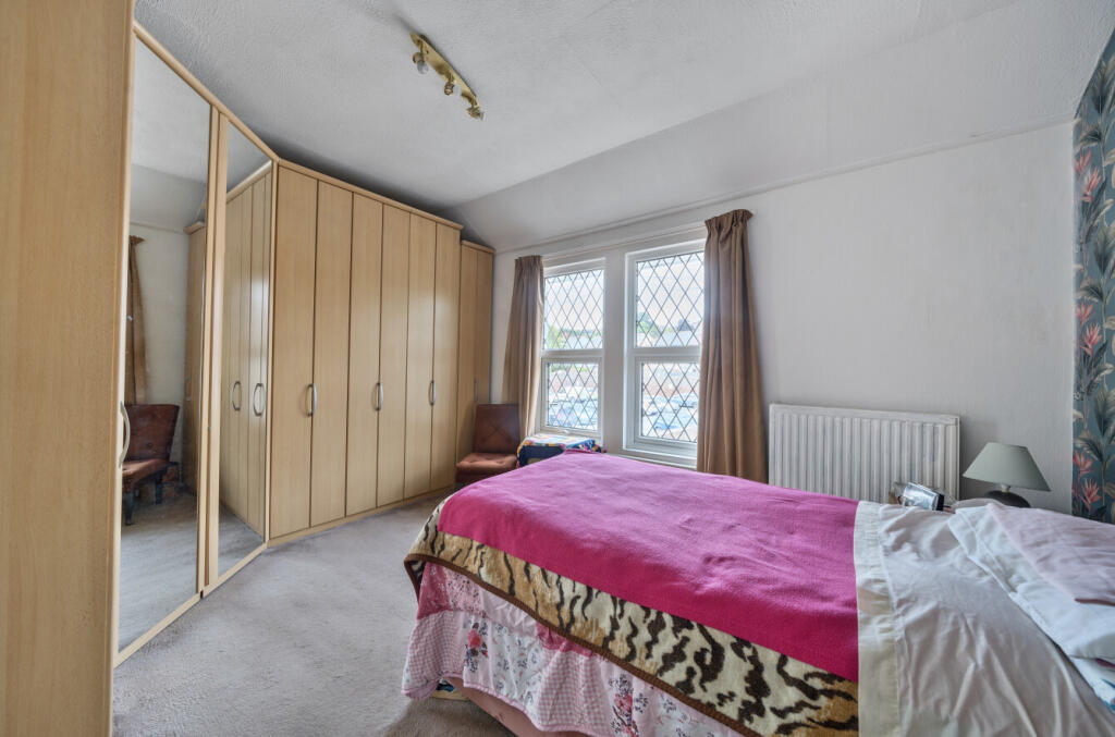 1306987-9-6849890...