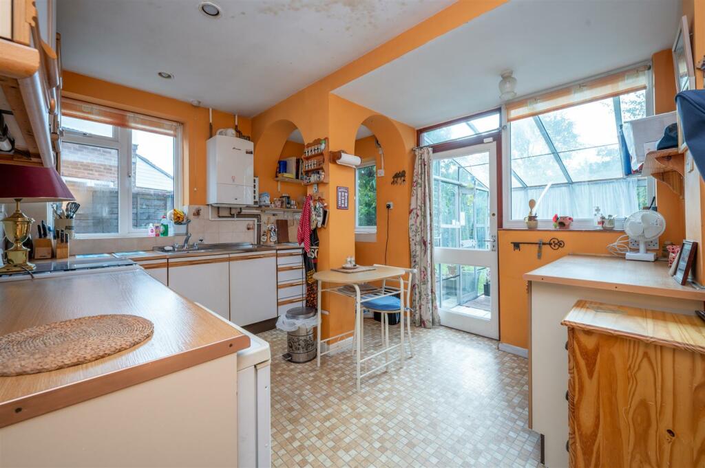 Breakfast Kitchen