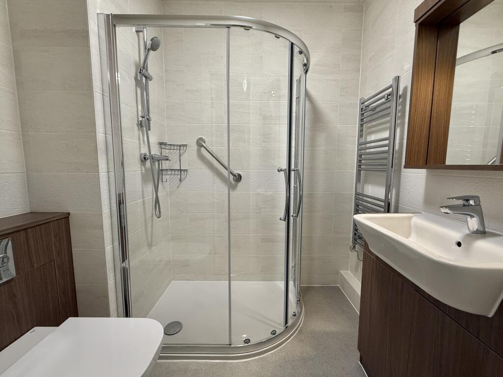 Modern Shower Room